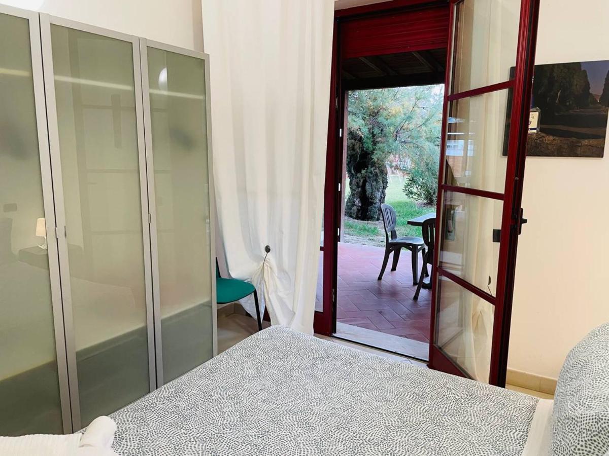 تيرّينْيا Regina Del Mare Holiday Apartments المظهر الخارجي الصورة