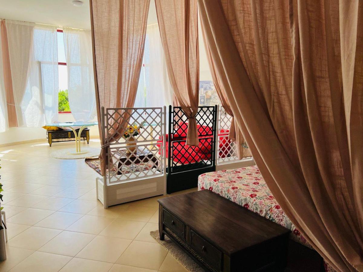 تيرّينْيا Regina Del Mare Holiday Apartments المظهر الخارجي الصورة