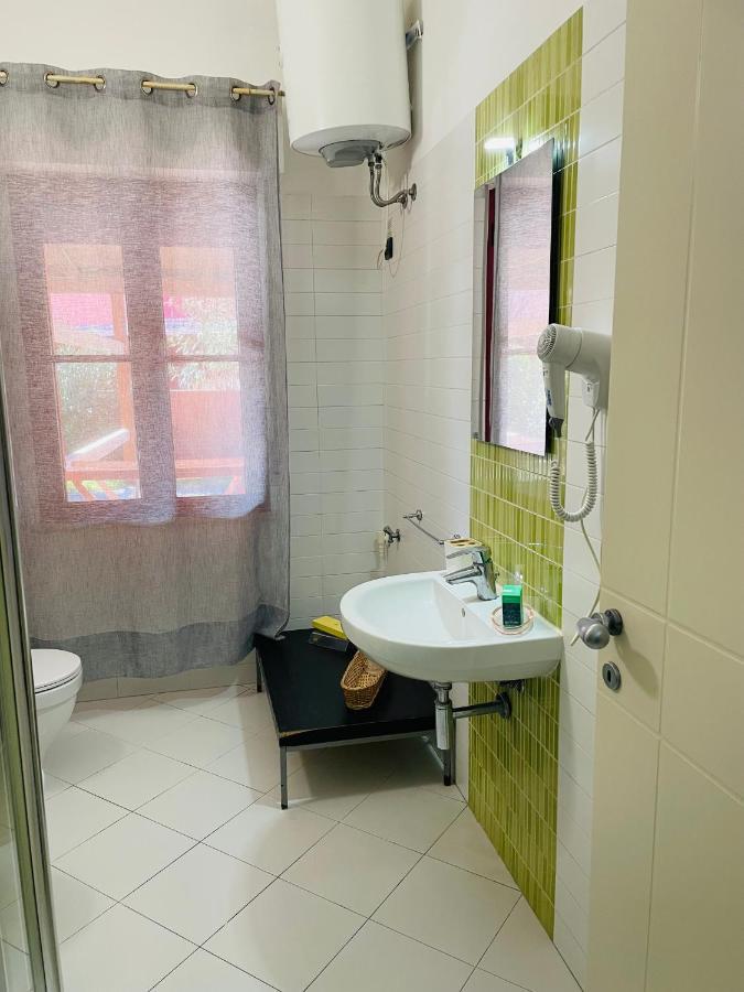 تيرّينْيا Regina Del Mare Holiday Apartments المظهر الخارجي الصورة