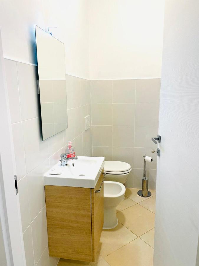 تيرّينْيا Regina Del Mare Holiday Apartments المظهر الخارجي الصورة