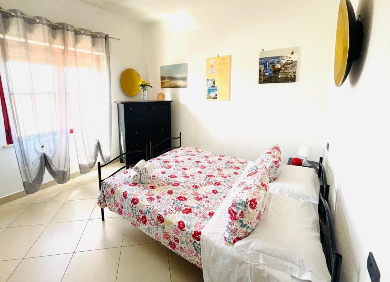 تيرّينْيا Regina Del Mare Holiday Apartments المظهر الخارجي الصورة